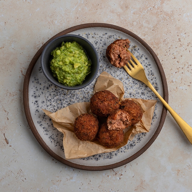 Κεφτέδες με Τζατζίκι από Αβοκάντο